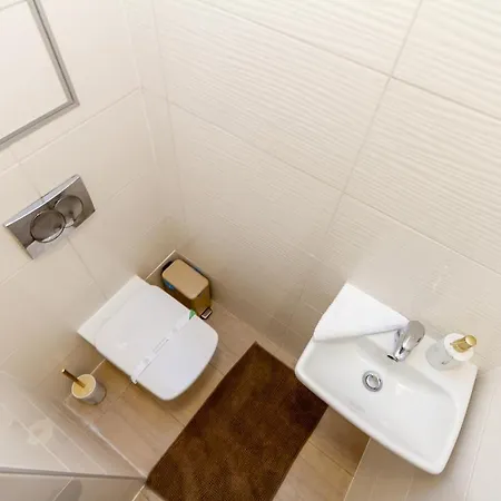 דירה 3br Premium Skyline Penthouse W Ac By Nw *