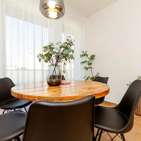 דירה 3br Premium Skyline Penthouse W Ac By Nw *