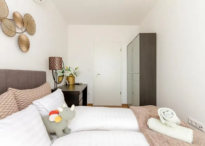 3br Premium Skyline Penthouse W Ac By Nw Budapest