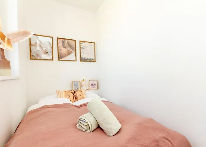 3br Premium Skyline Penthouse W Ac By Nw Appartamento