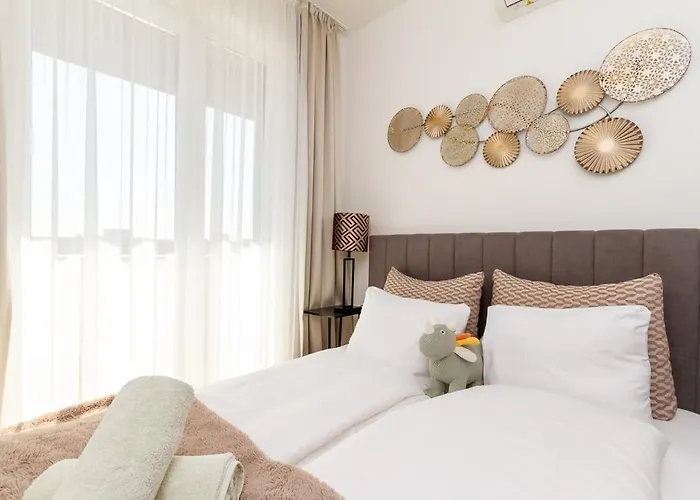 3br Premium Skyline Penthouse W Ac By Nw * Budapest