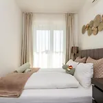 3br Premium Skyline Penthouse W Ac By Nw Budapešť