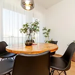 Apartmán 3br Premium Skyline Penthouse W Ac By Nw *